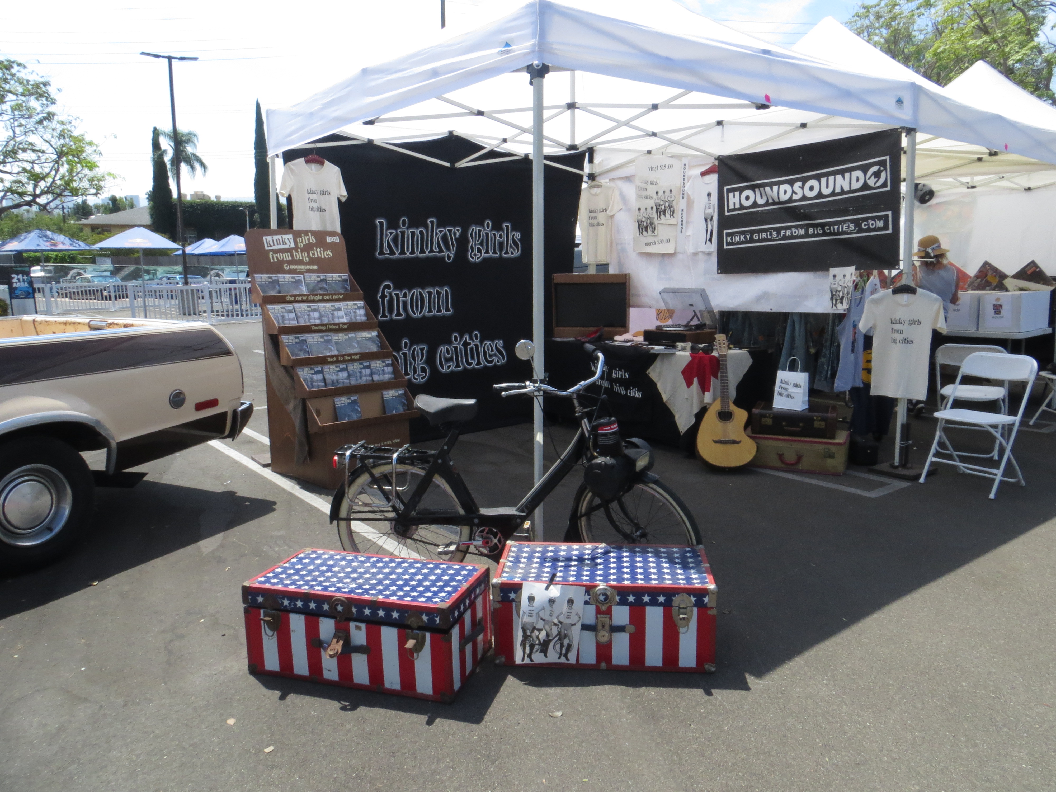 booth4.jpg